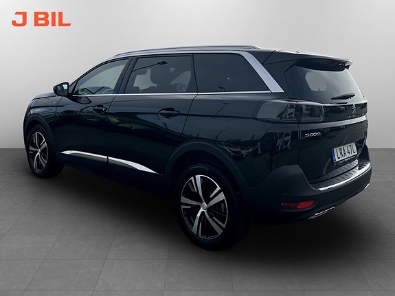 Peugeot 5008 4 of 5
