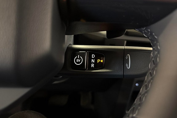 Kia PV5 12 of 15