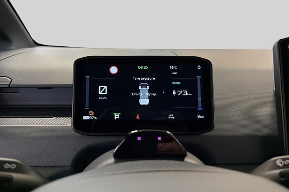 Kia PV5 10 of 15