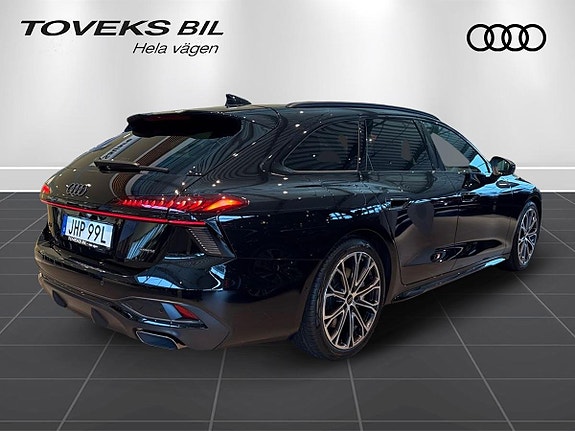 Audi A6 4 of 15