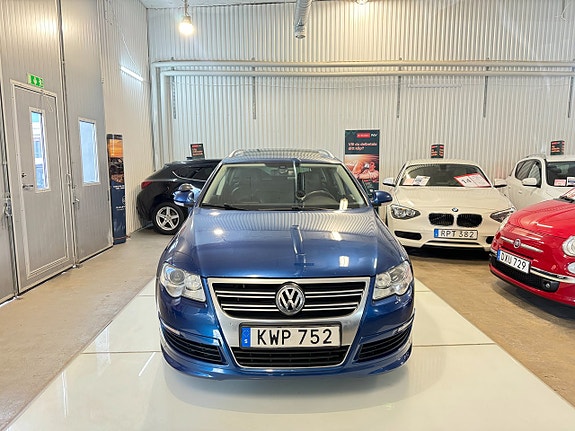 Volkswagen Passat 3 of 5