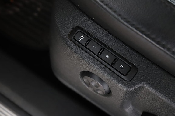 Skoda Superb 23 of 30