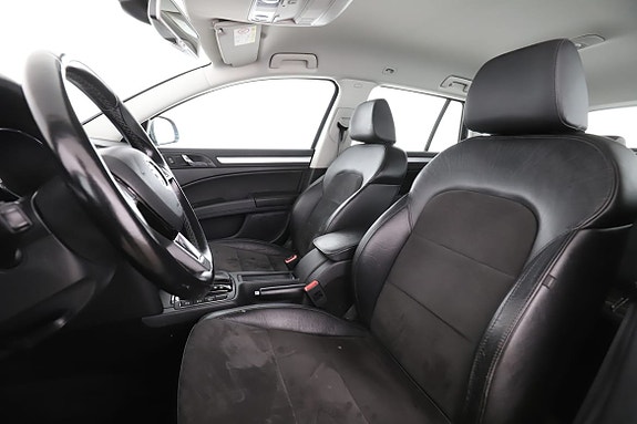Skoda Superb 11 of 30