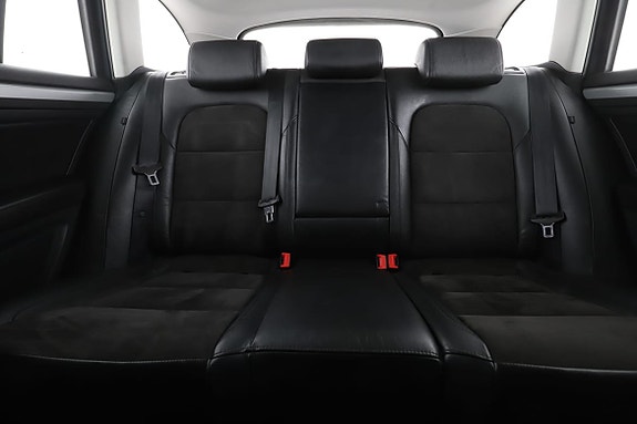 Skoda Superb 16 of 30