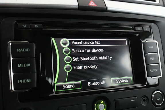 Skoda Superb 21 of 30