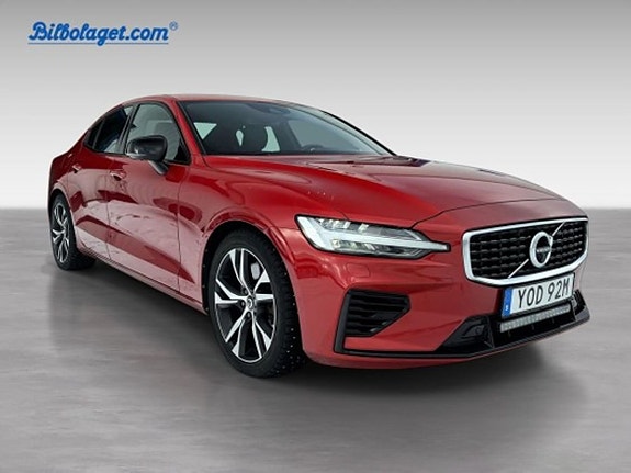 Volvo S60 4 of 5