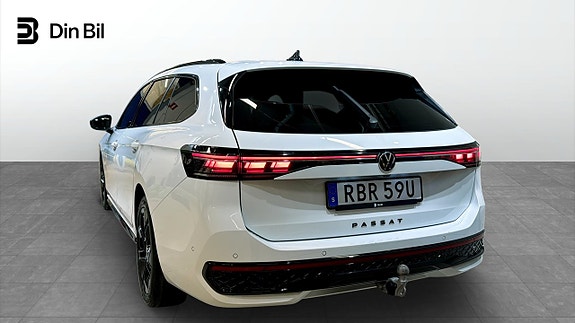 Volkswagen Passat 3 of 5