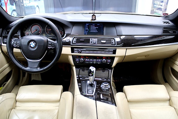 BMW 525d 9 of 27