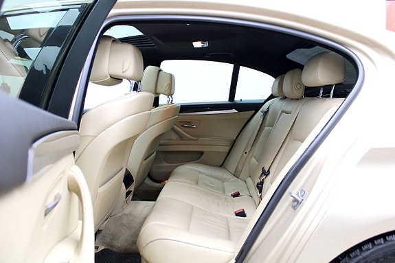 BMW 525d 19 of 27