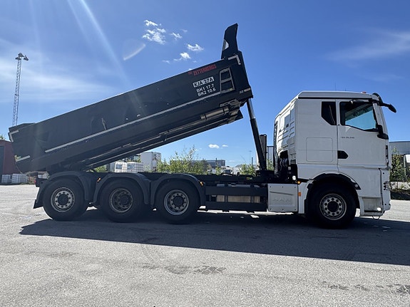 Schaktbil MAN TGX 35.510 8X4-4 BL CH -2022 | ... via auktion 6 of 27