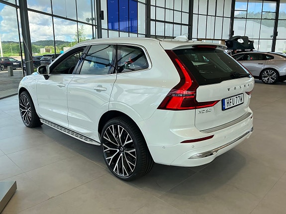 Volvo XC60 7 of 10