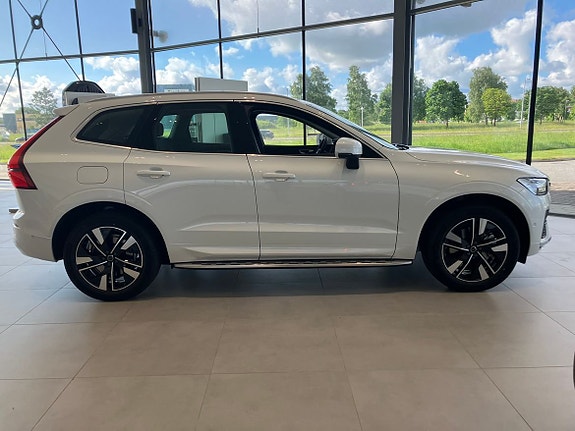 Volvo XC60 4 of 10