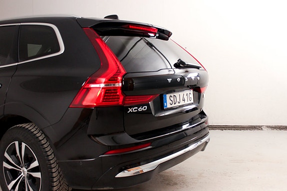 Volvo XC60 16 of 30