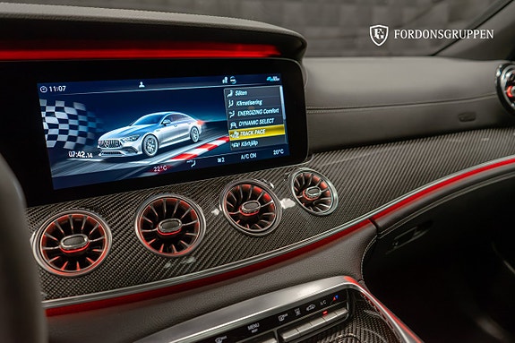 Mercedes-Benz AMG GT Coupe 23 of 27