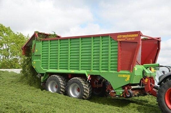 Strautmann Magnon 11  CFS470