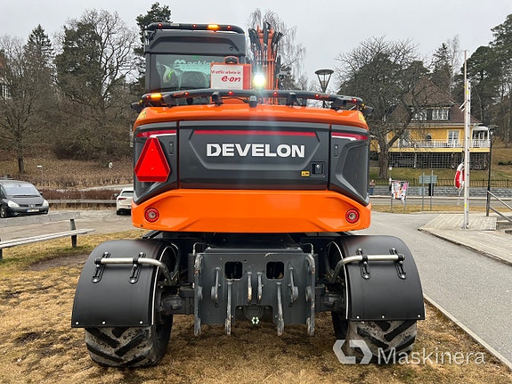 Hjulgrävare Develon DX100W-7 6 of 27