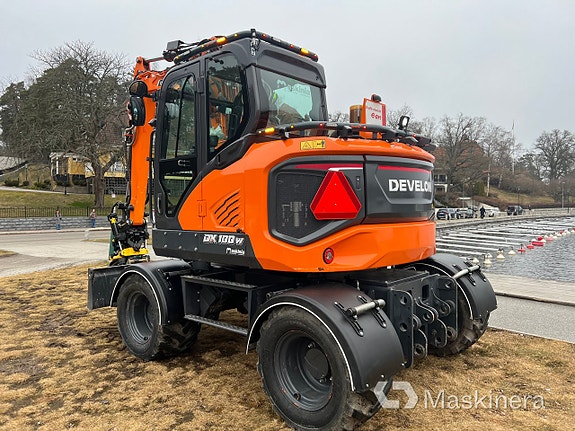 Hjulgrävare Develon DX100W-7 7 of 27
