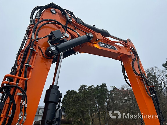 Hjulgrävare Develon DX100W-7 23 of 27