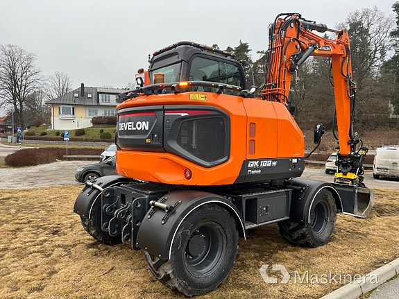 Hjulgrävare Develon DX100W-7 5 of 27
