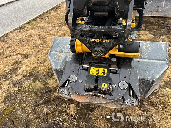 Hjulgrävare Develon DX100W-7 12 of 27