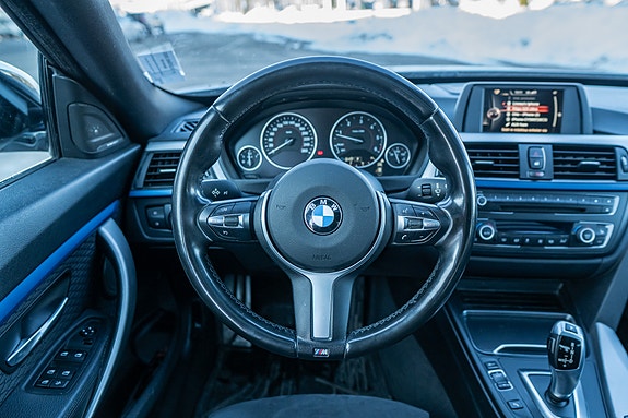 BMW 320d 12 of 24