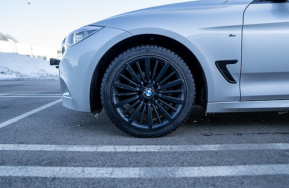 BMW 320d 7 of 24
