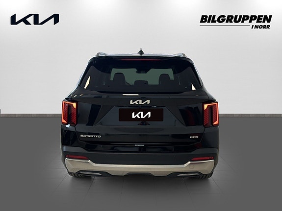 Kia Sorento 5 of 5