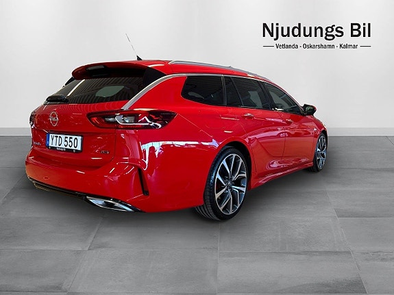 Opel Insignia 3 of 5