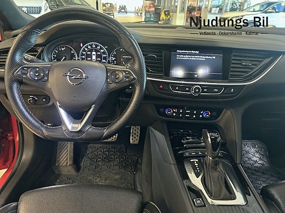 Opel Insignia 9 of 13