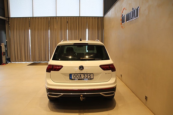 Volkswagen Tiguan 5 of 5