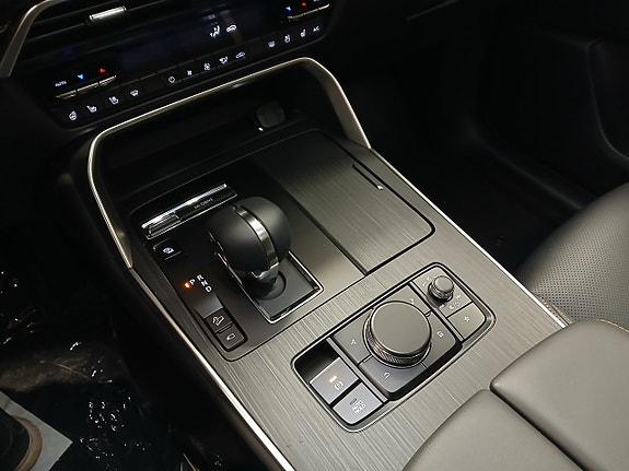 Mazda CX-60 10 of 19