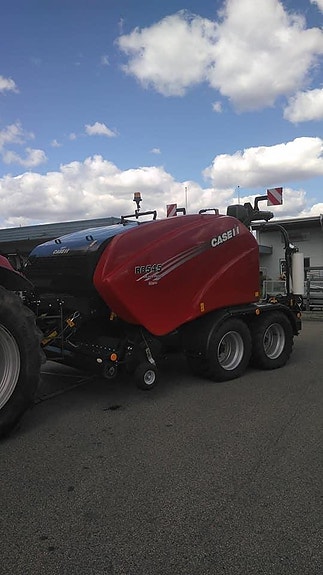 Case IH RB545 Silagepack rundbalspress 2 of 5