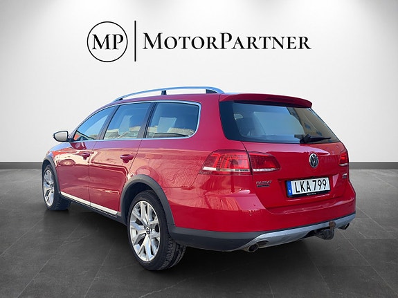 Volkswagen Passat Alltrack 5 of 5