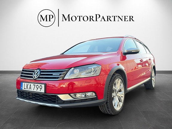 Volkswagen Passat Alltrack 4 of 5