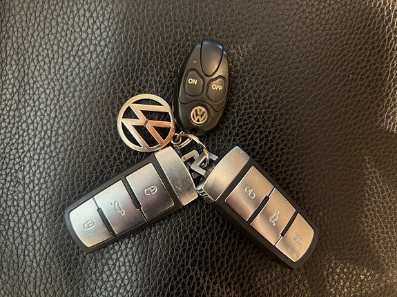 Volkswagen Passat Alltrack 14 of 16