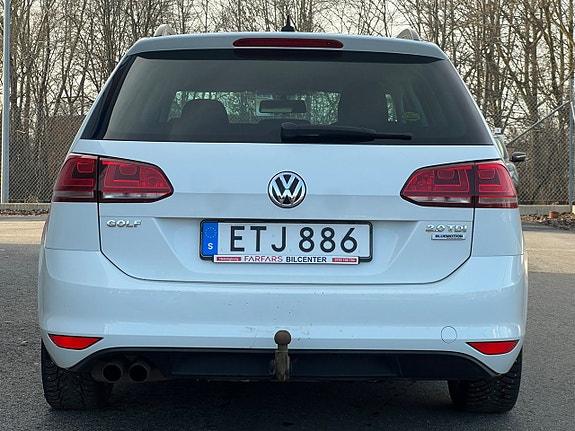 Volkswagen Golf VII 20 of 23