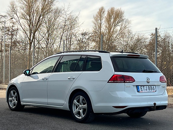 Volkswagen Golf VII 4 of 23