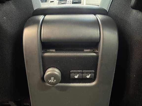 Volvo XC60 19 of 23