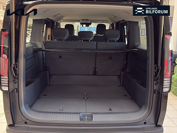 Kia PV5 13 of 18