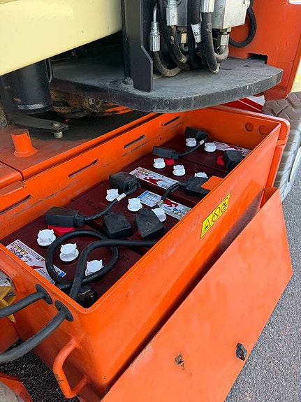 JLG E300 AJP - Begagnad 5 of 7