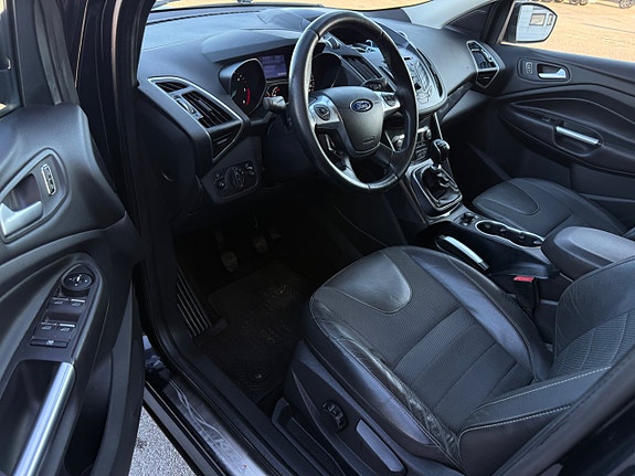 Ford Kuga 7 of 13