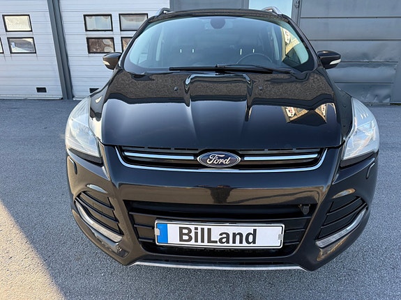 Ford Kuga 2 of 5