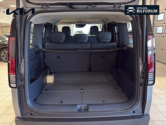 Kia PV5 14 of 18