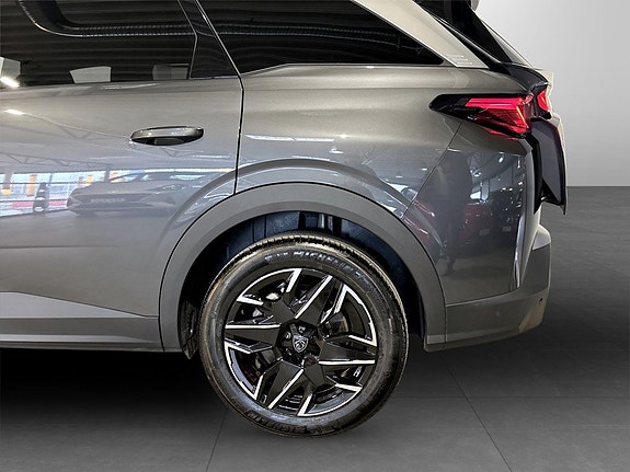 Peugeot 5008 15 of 16