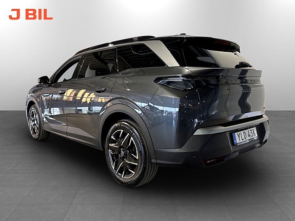 Peugeot 5008 4 of 5