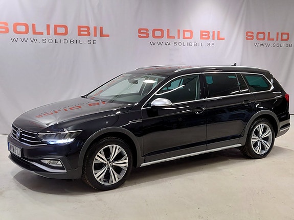Volkswagen Passat Alltrack 3 of 5