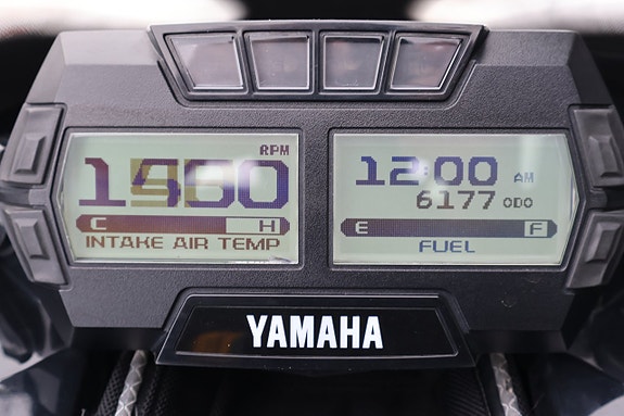 Yamaha VIPER XTX 146" -20 10 of 10