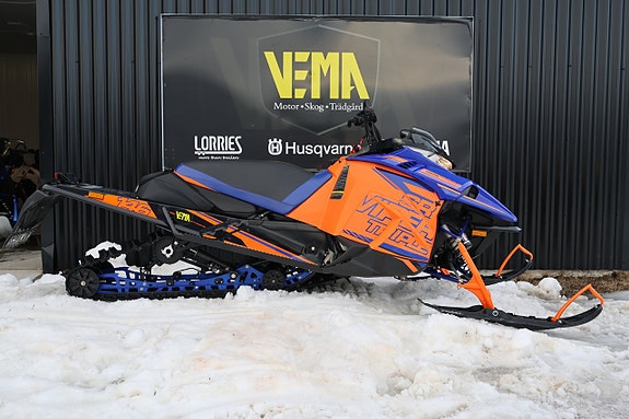 Yamaha VIPER XTX 146" -20