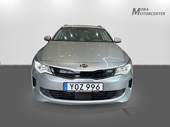 Kia Optima 2 of 5