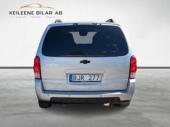 Chevrolet Uplander 6 of 26
